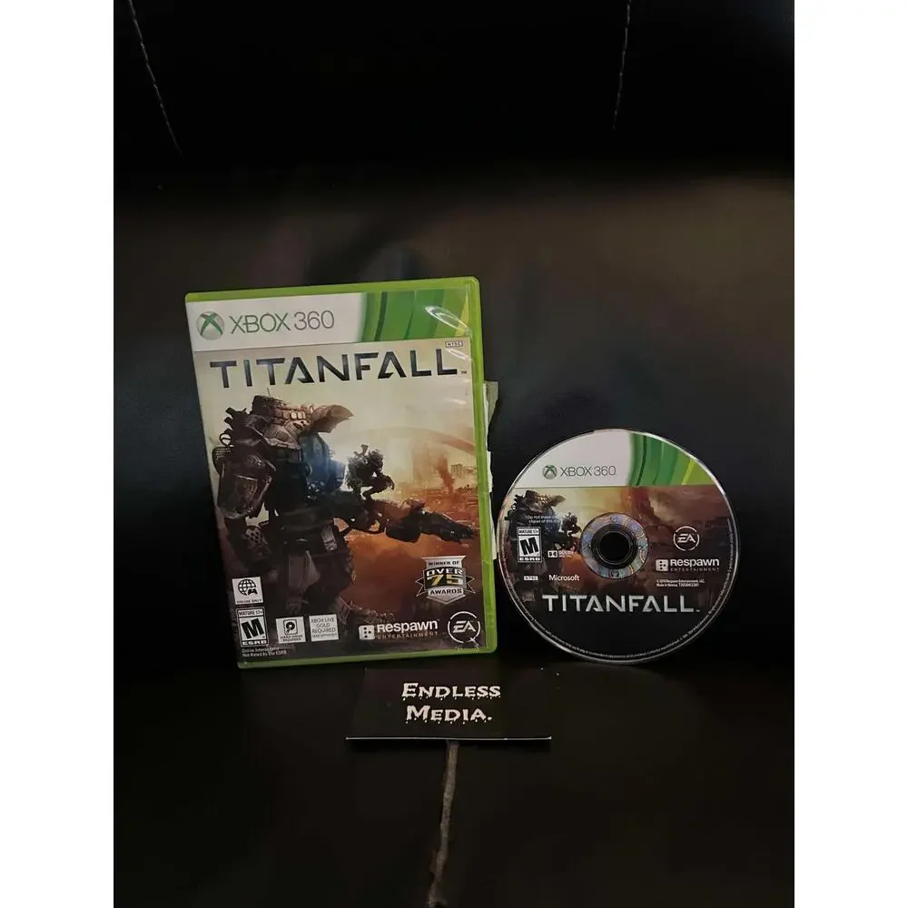 Titanfall Microsoft Xbox 360 Item and Box Video Game
